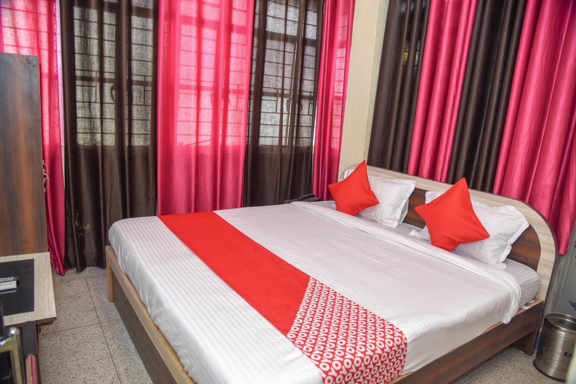 Danapur Hotel O Vibrant Inn מראה חיצוני תמונה