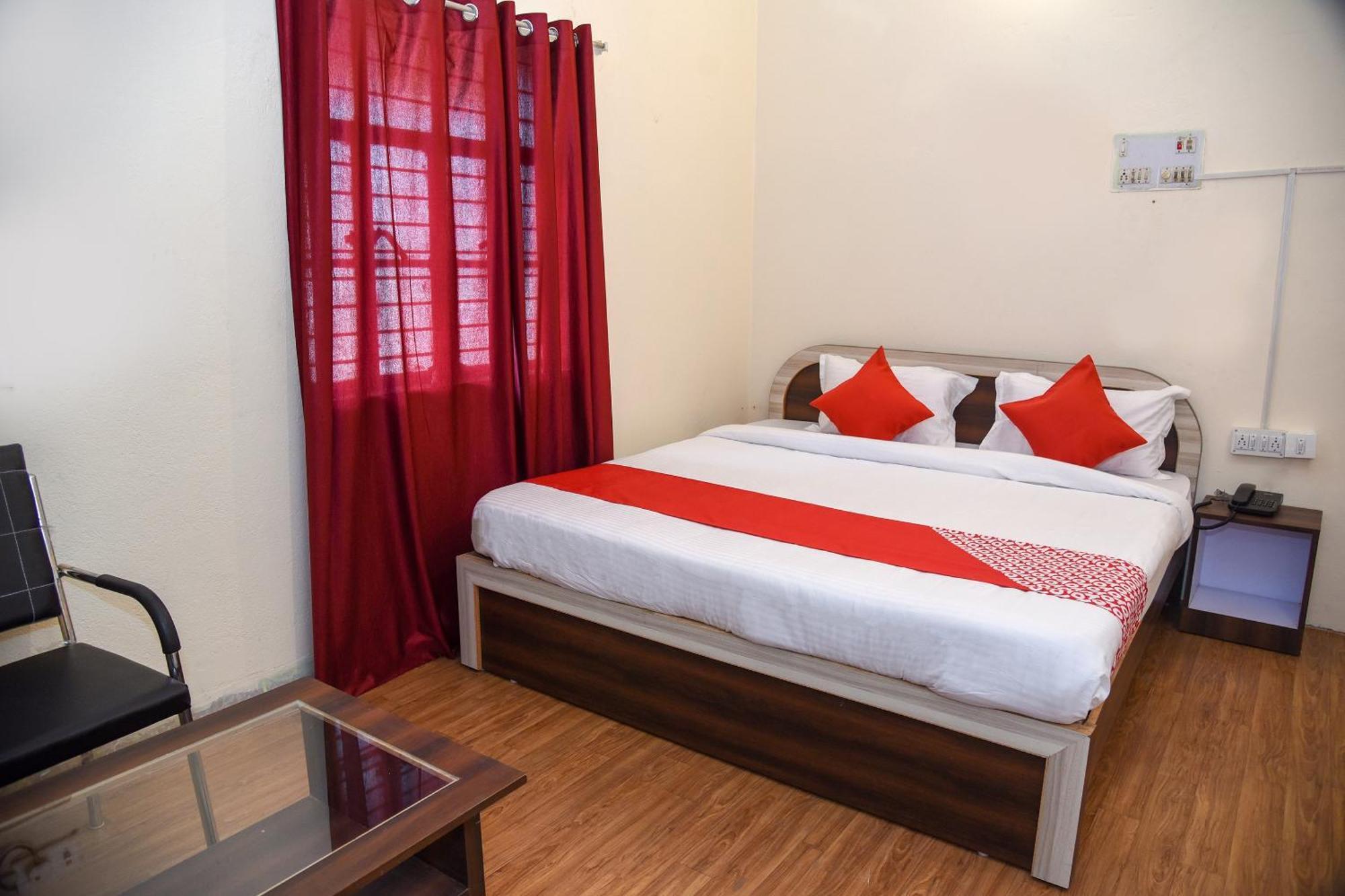 Danapur Hotel O Vibrant Inn מראה חיצוני תמונה